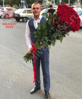 37 длинных роз 130 см по ✓ выгодной цене 12950 рублей купить в Москве в  DeliveryRose | DeliveryRose