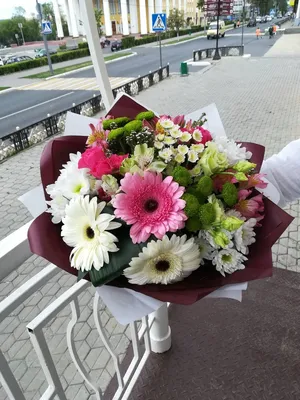 https://www.florist.ru/bouquet-333080368