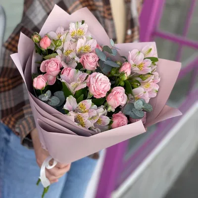 Букет 93 микс роз, гвоздик и альстромерий купить в Минске — Цена в  интернет-магазине