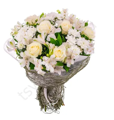 Букет из роз, хризантем и альстромерии «Танюша» заказать с доставкой по  цене 3 000 руб. в Адлере