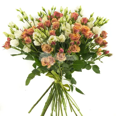 Эустома с розами в букете - 25 шт. за 9 390 руб. | Бесплатная доставка  цветов по Москве