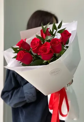 Букет из 7 алых роз. купить в Краснодаре недорого - доставка 24 часа