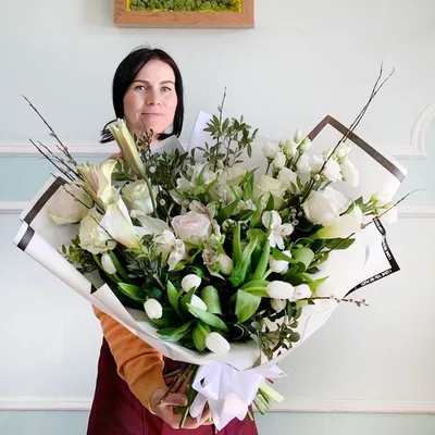 Artflower.kz | Букет из тюльпанов и роз \"Нежный сюрприз\" - Купить с  доставкой в Алматы по лучшей цене