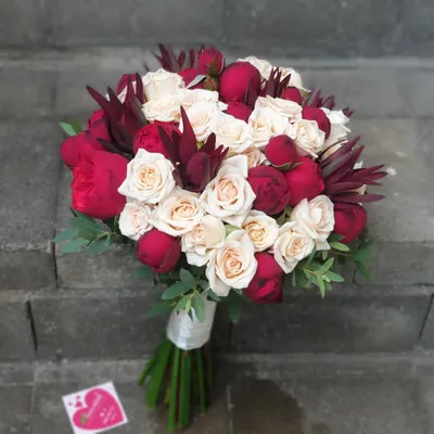 Свадебный букет из кустовых роз – 5172 руб, купить с доставкой по Москве