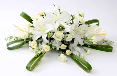 Букет невесты из роз и лизиантуса | Flowers Valley