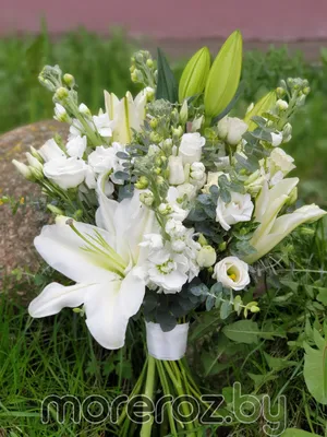 Букет невесты из лилий и роз - купить цветы с доставкой по Москве и МО от  5490 руб | «Букет-Маркет»