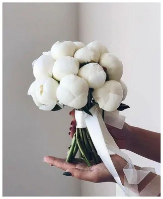 Купить «Букет невесты из пионов и розы Мента art.05-994» по доступной цене  с доставкой по Москве в салоне Fl-er