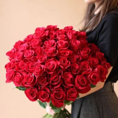 Композиция из 51 розы Сердце заказать в Уфе - цветочный магазин Флоранж