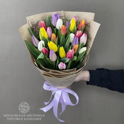 Букет белых тюльпанов — Купить букет с доставкой по Москве