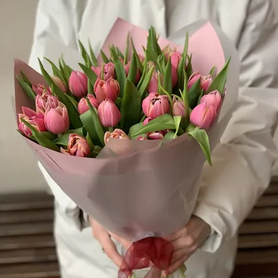 Букет из 30 красных тюльпанов за 4320 ₽ с доставкой по Москве