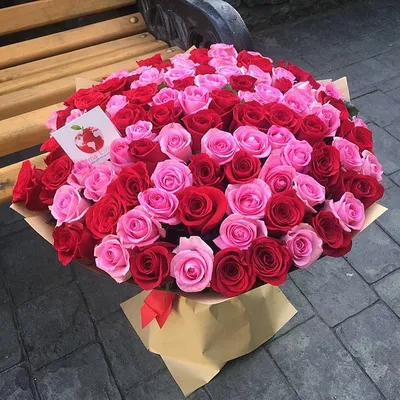 Купить букет из 101 розы 50см по доступной цене в Краснодаре.