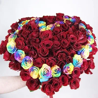 Она будет в восторге🥰🌹 . Состав букета: ✓101 роза ✓Флористическое  оформление (упаковочный материал, декоративная лента). ✓Конверт и о… | Розы,  Цветы, Букет из роз