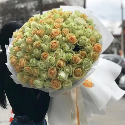Сердце из 101 розы в шляпной коробке – купить недорого