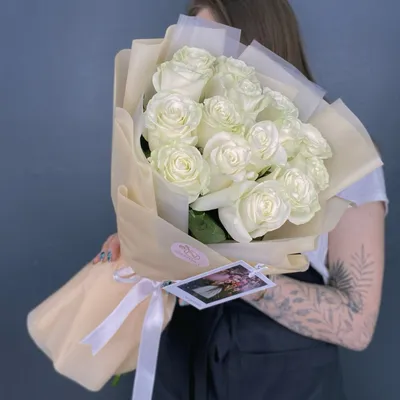 Букет из 15 красных и белых роз Эквадор» - купить в Москве за 3 960 руб