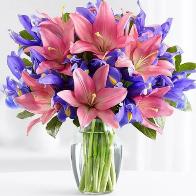 Букеты из лилий | Информация о цветах и букетах от Цветыш.рф