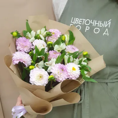 Осенний букет с георгинами рябиной анемоной фрезией и розой из глины в  интернет-магазине Ярмарка Мастеров по цене 7500 ₽ – GWMUBRU | Композиции,  Санкт-Петербург - доставка по России