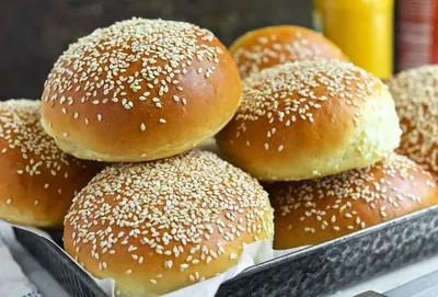 Пышные и мягкие булочки для гамбургеров - пошаговый рецепт с фото на  Готовим дома