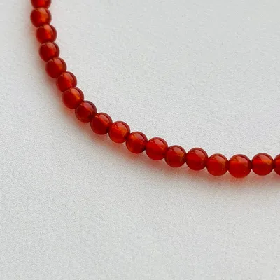 Бусы из сердолика