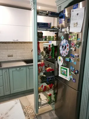 Бутылочница на кухне: нужна или нет?🤔 Второе название бутылочницы Карго  —это выдвижная система хранения Причём, хранить там можно не… | Instagram