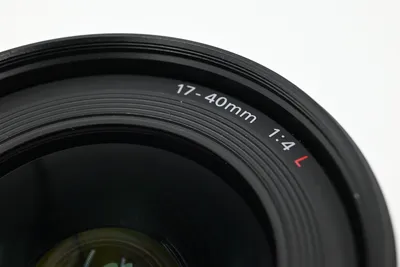 Стоит ли покупать Объектив Canon EF 17-40mm f/4L USM? Отзывы на Яндекс  Маркете