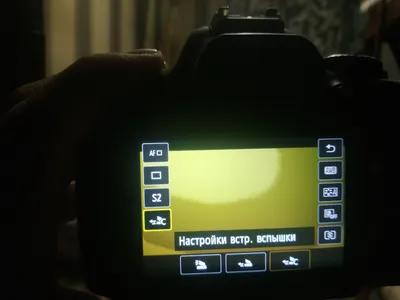 Зеркальный фотоаппарат Canon EOS 650D - купить по низкой цене в  интернет-магазине OZON (1327378704)