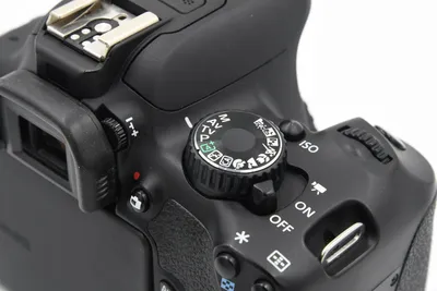 Обои Canon EOS 650D Бренды Canon, обои для рабочего стола, фотографии canon  eos 650d, бренды, canon, eos, 650d, фотоаппарат Обои для рабочего стола,  скачать обои картинки заставки на рабочий стол.
