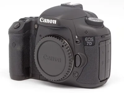 Canon EOS 7D DSLR Camera (Body Only) w/Vello Snap-On Glass LCD Screen  Protector | eBay