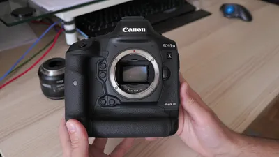 Знакомство с Canon EOS-1D X Mark III: наш обзор новинки