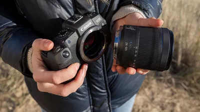 Купить Canon EOS M Kit (black 18Mpx 18-55 3 1080p SD Li-Ion, Набор с  объективом) по Промокоду SIDEX250 в г. Владивосток + обзор и отзывы -  Фотоаппараты цифровые в Владивосток (Артикул: AOWA)