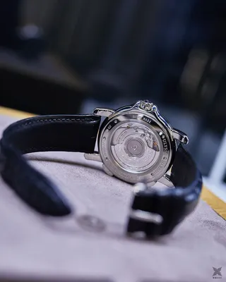 Наручные часы б/у Ulysse Nardin Dual Time 223-88 - купить оригинальные часы  с пробегом с доставкой по Москве и России