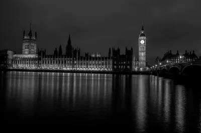 Купить цифровую версию картины: Обри Бердслей - Кусочек ночи, Лондон |  Артхив