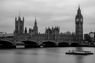 Широкий панорамный вид на Лондон черный и белый Стоковое Фото - изображение  насчитывающей европа, урбанско: 171415062