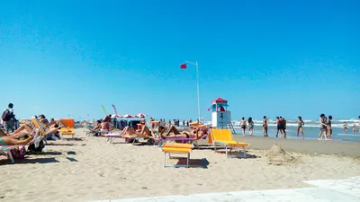В Сочи 21 черноморский пляж удостоен \"Голубого флага\" - Российская газета