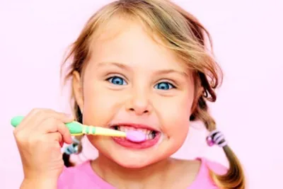 Налет Пристли - черный налет на зубах у ребенка. Причины. Как убрать.