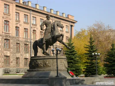 Мемориалу «Чёрный тюльпан» в Екатеринбурге 25 лет! Как это было: от  эскизного проекта - до открытия! - YouTube
