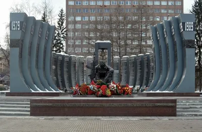 В Екатеринбурге открыт мемориал «Черный тюльпан» - Знаменательное событие