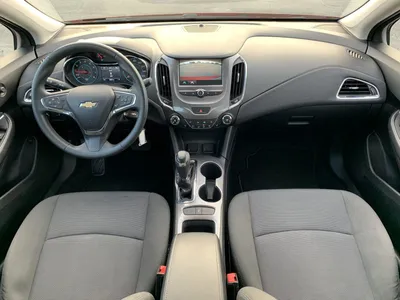 Chevrolet Cruze hatchback - TopRent: Служба аренды авто в Киеве
