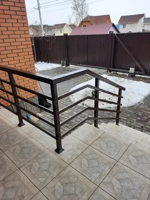 Кованые перила на крыльцо №2413