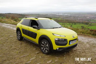 Citroën C4 Cactus 2025 :: Behance