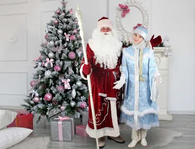 Рождественские матрешки: Дед Мороз, снегурочка и дети, набор 7 шт купить в  интернет магазине | Matryoshka.by
