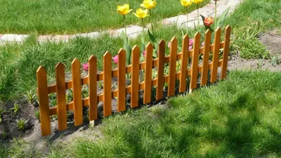 Декоративный забор из дерева: 35 вариантов садово-дачного дизайна  экологичной изгороди