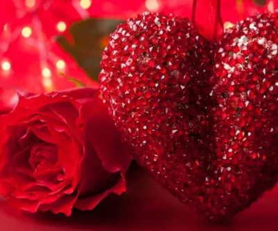 День святого Валентина 2024: истории и традиции праздника 14 февраля