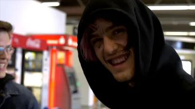 Плакат на крафтовой бумаге декор рэпер певец Lil Peep Лил Пип 42x30 cm: 215  грн. - Коллекционирование Запорожье на Olx