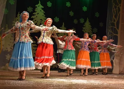 Казачий костюм на девочку Аксиньюшка цвет голубой купить в  kaskad-prazdnik.ru за 6000 руб.