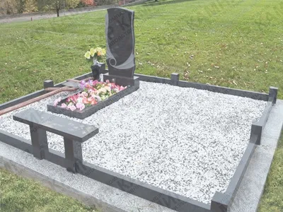 Из какого камня делают памятники на могилу?