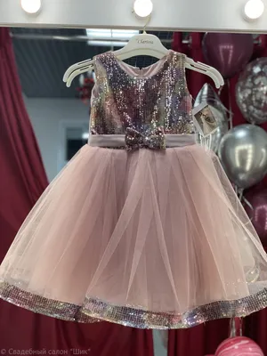 Детское платье в нежно-розовом цвете на 3-4 года