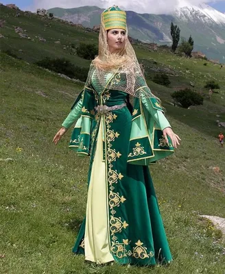 Казахские национальные платья: 11 000 тг. - Национальные костюмы Астана на  Olx