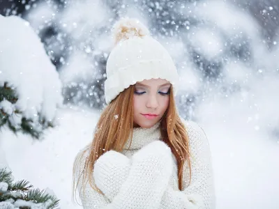 Значительное влияние природы: красота зимних девушек