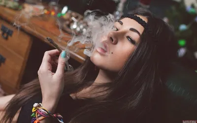 Женщина Курит Сигарета - Бесплатное изображение на Pixabay - Pixabay