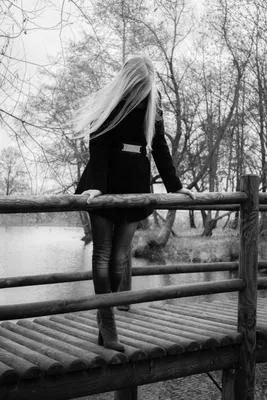 Девушка на мосту :: Kate Plotnik – Социальная сеть ФотоКто